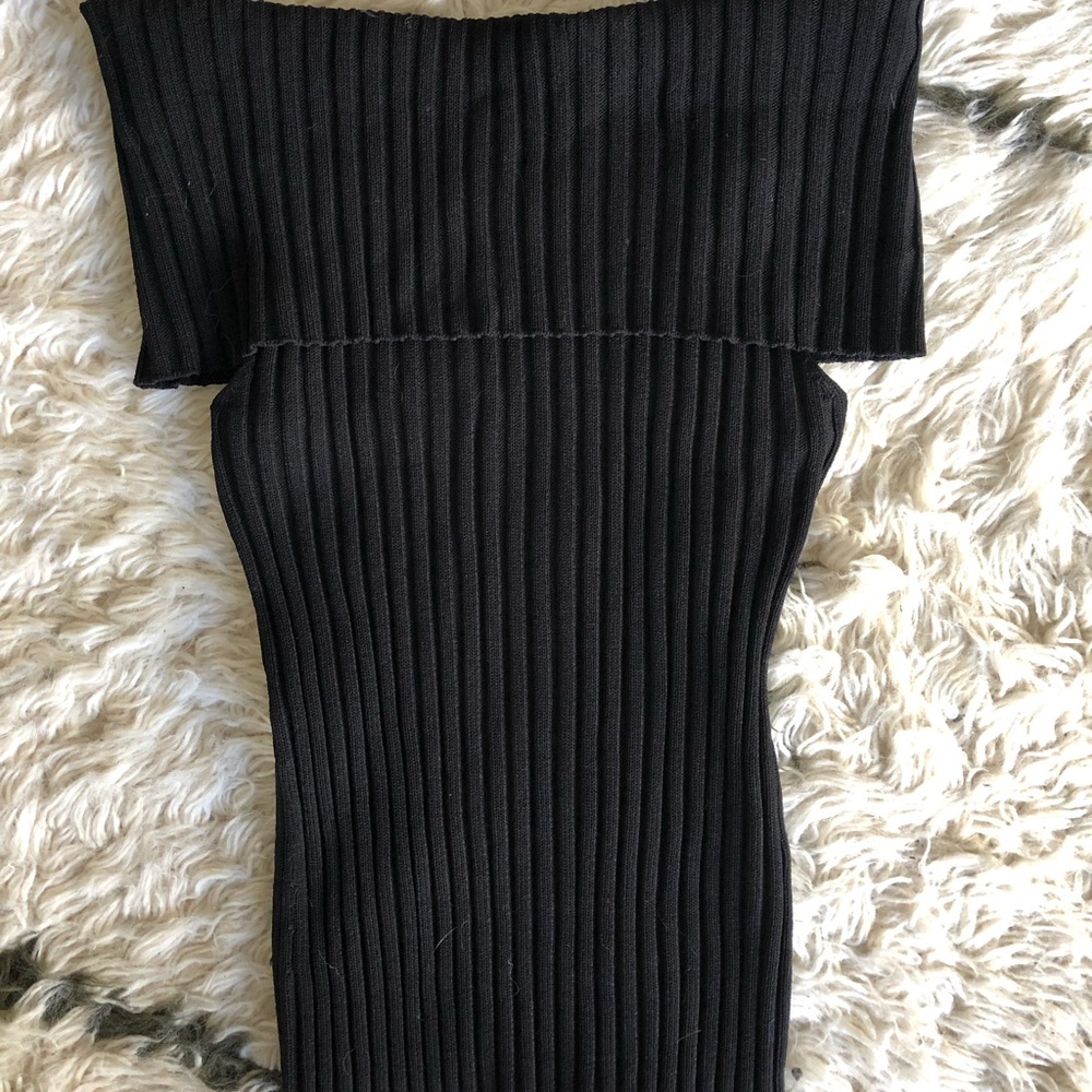 Off The Shoulder Top - image 1